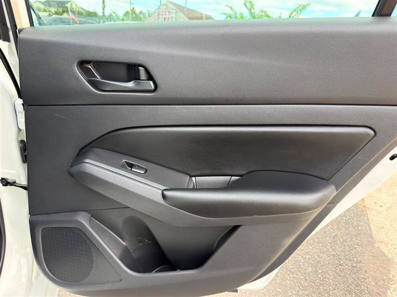 Used 2025 Nissan Altima 2.5 S FWD image 25