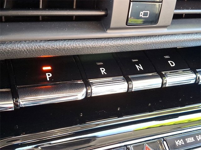 Used 2022 Lincoln Corsair AWD w/ Equipment Group 101A image 14