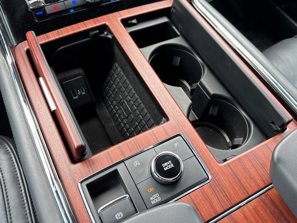 Used 2023 Lincoln Navigator Reserve AWD/4WD image 21