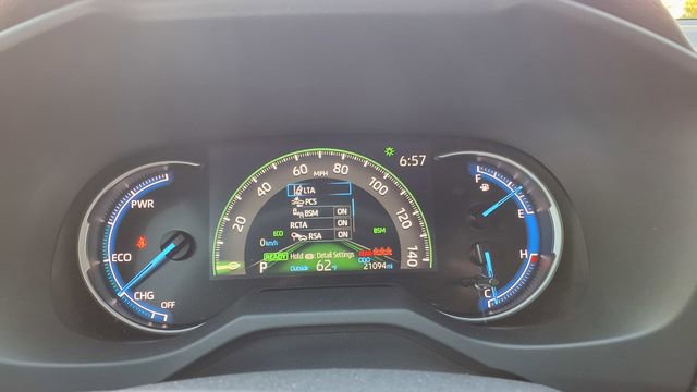 Used 2024 Toyota RAV4 SE AWD/4WD image 28