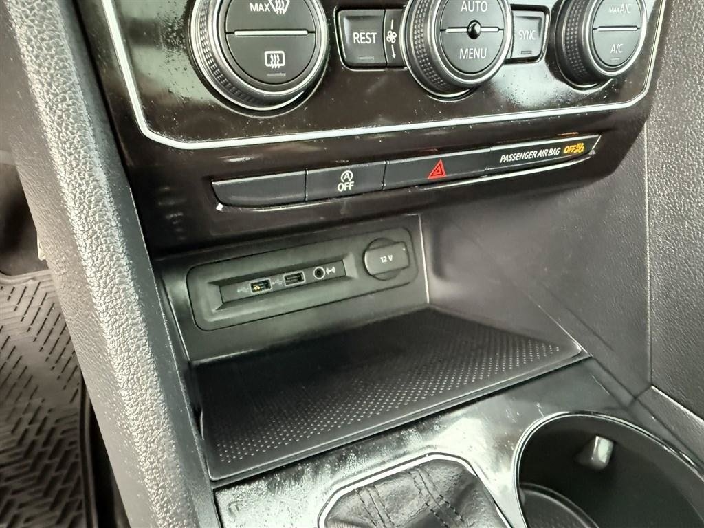 Used 2021 Volkswagen Atlas SEL Premium AWD/4WD image 45