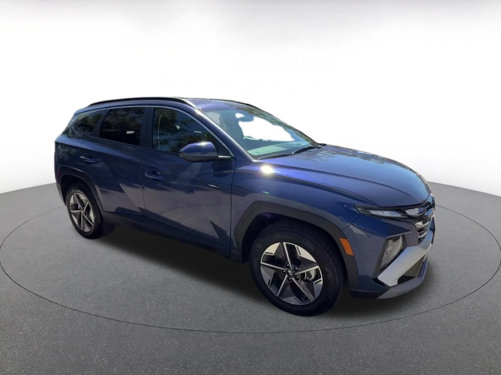 Used 2026 Hyundai Tucson SEL Plus AWD/4WD image 2