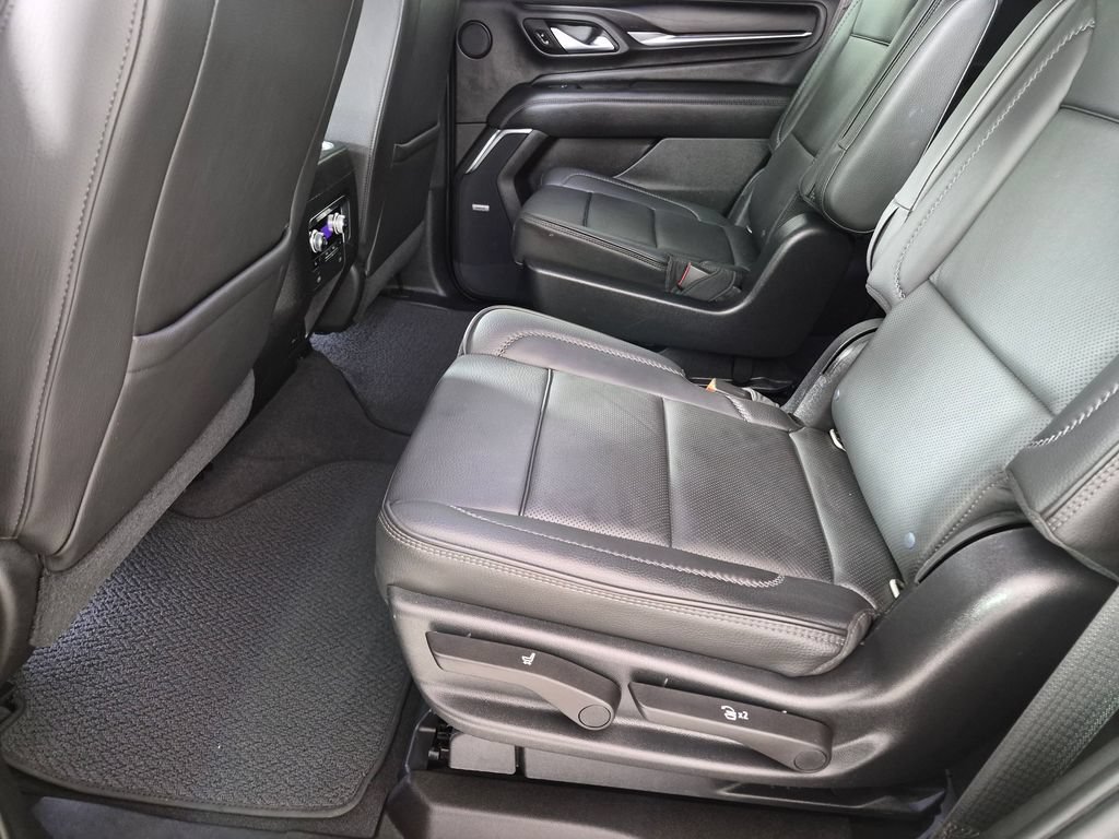 Used 2021 GMC Yukon Denali RWD image 26