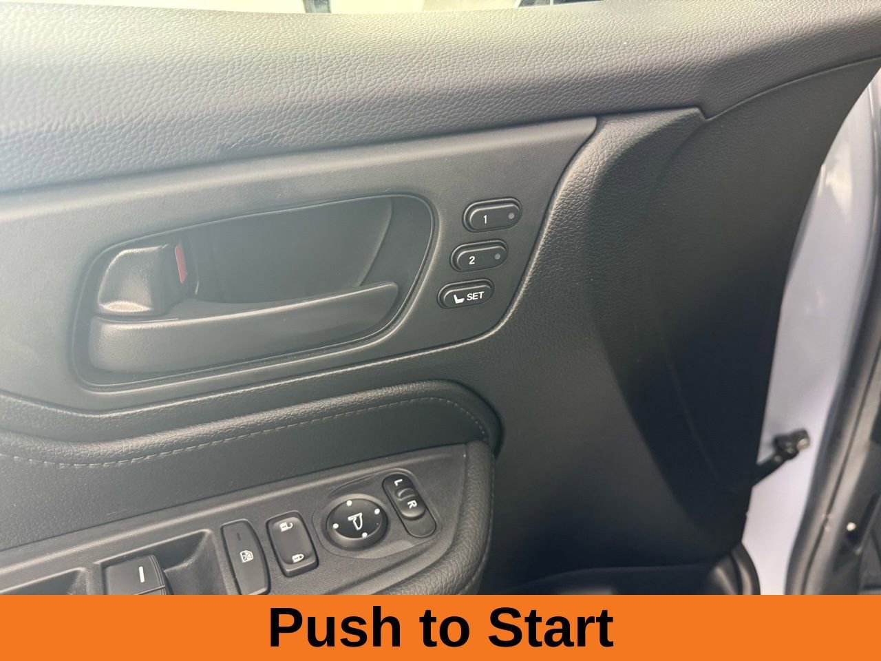 Used 2025 Honda Odyssey Sport-L image 11