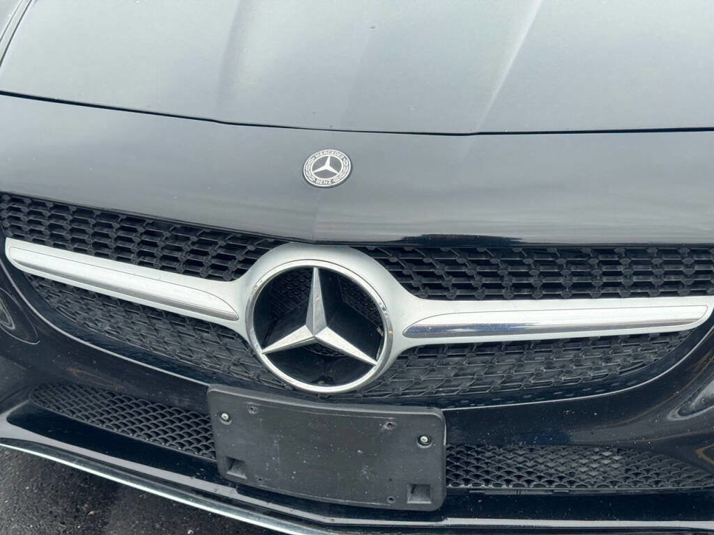 Used 2018 Mercedes-Benz SLC 300 image 23