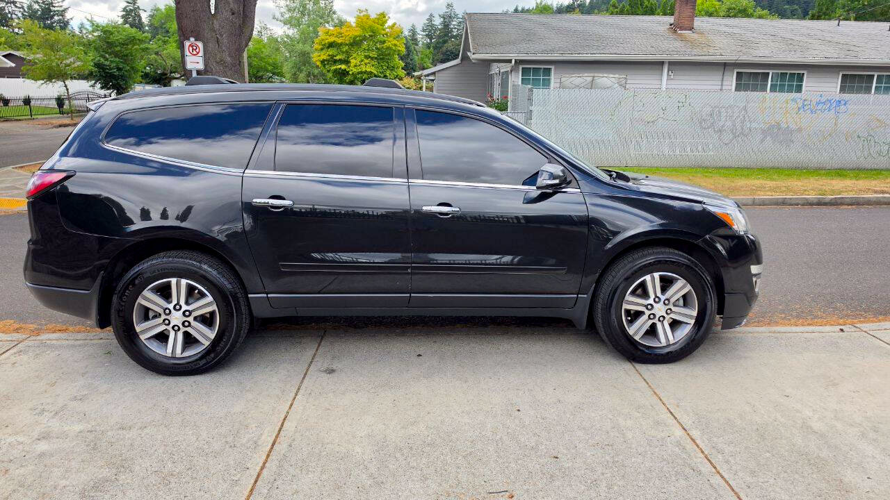 Used 2015 Chevrolet Traverse LT AWD/4WD image 4