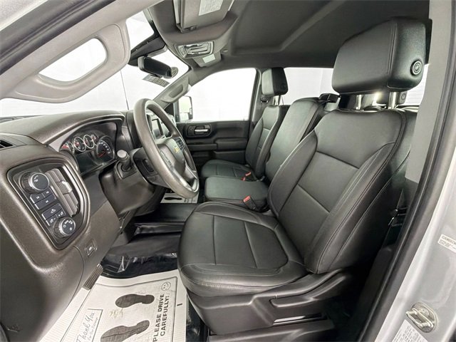 Used 2023 Chevrolet Silverado 3500 W/T w/ Gooseneck/5TH Wheel Package image 18