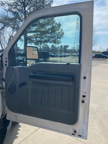 Used 2012 Ford F450 XL w/ Trailer Tow Pkg image 13