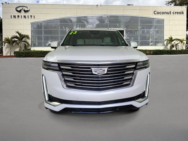 Used 2023 Cadillac Escalade Premium Luxury Platinum image 2