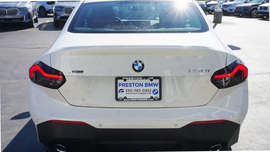 Used 2025 BMW 230i xDrive Coupe w/ Premium Package image 4