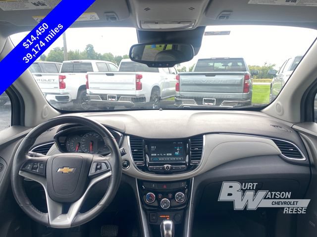 Used 2017 Chevrolet Trax Premier w/ Driver Confidence II Package FWD image 20