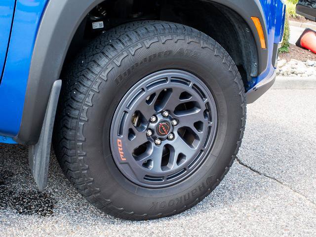 Used 2025 Nissan Frontier PRO-4X AWD/4WD image 8