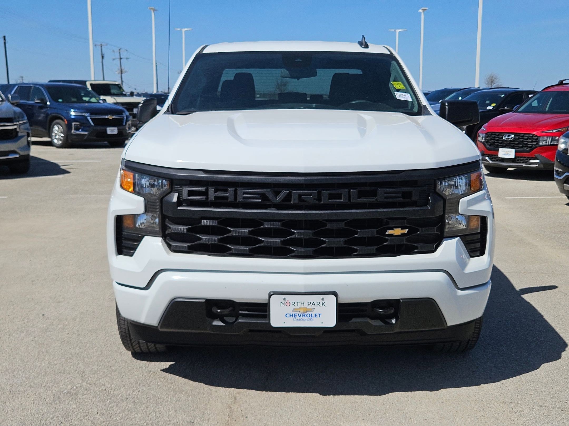 Used 2023 Chevrolet Silverado 1500 Custom image 8