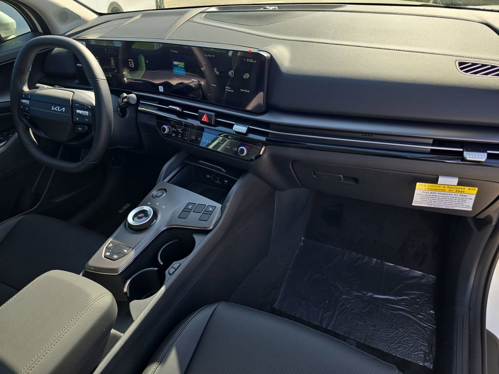 New 2026 Kia Sportage EX image 12