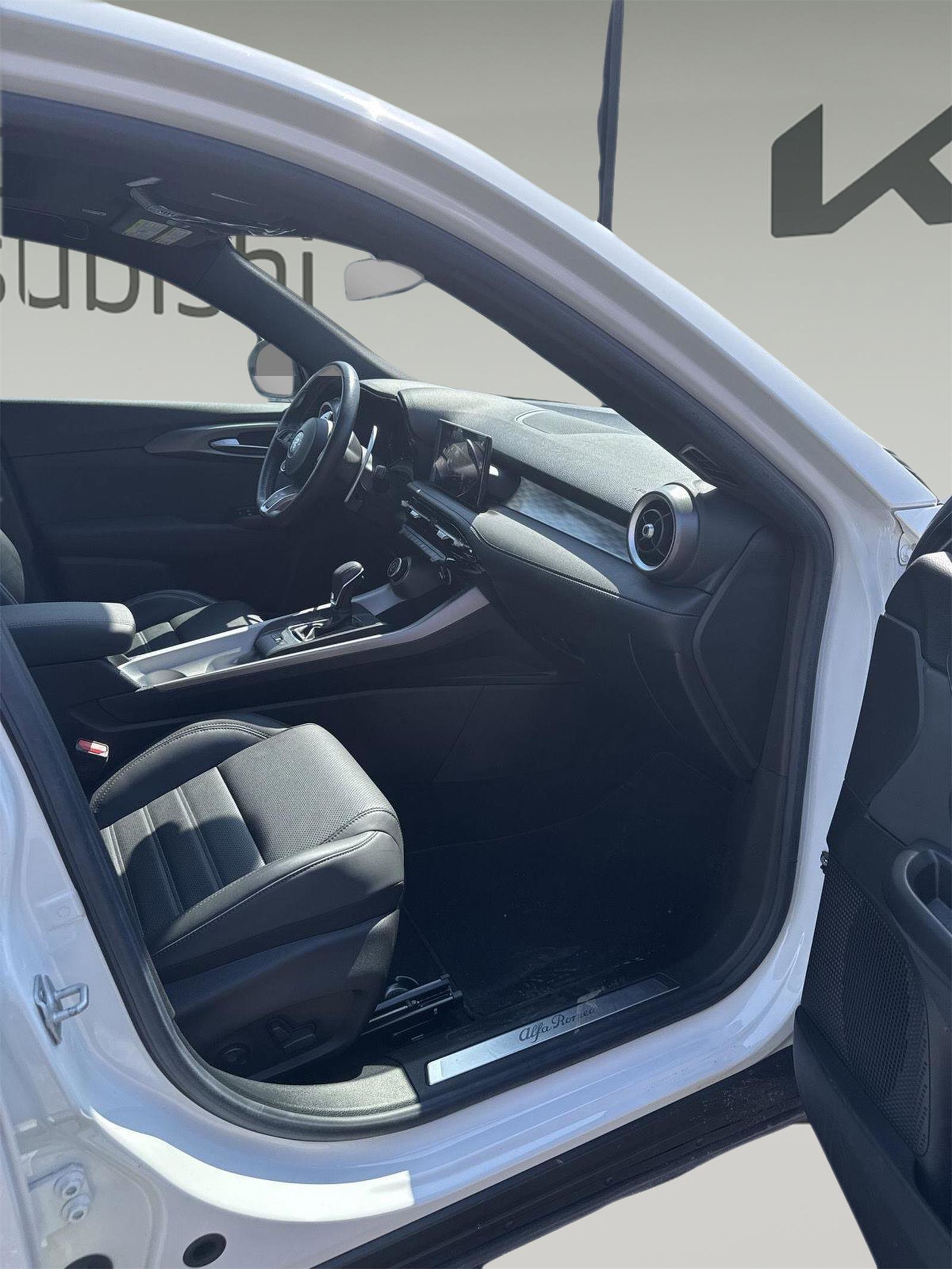 Used 2024 Alfa Romeo Tonale Veloce image 11