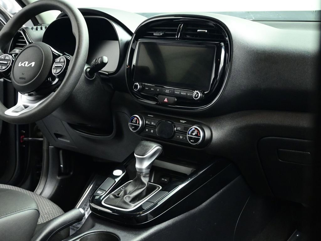 Used 2024 Kia Soul S image 69