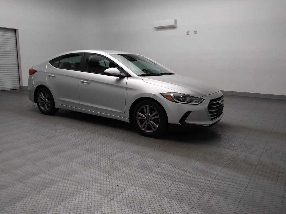 Used 2018 Hyundai Elantra SEL image 13