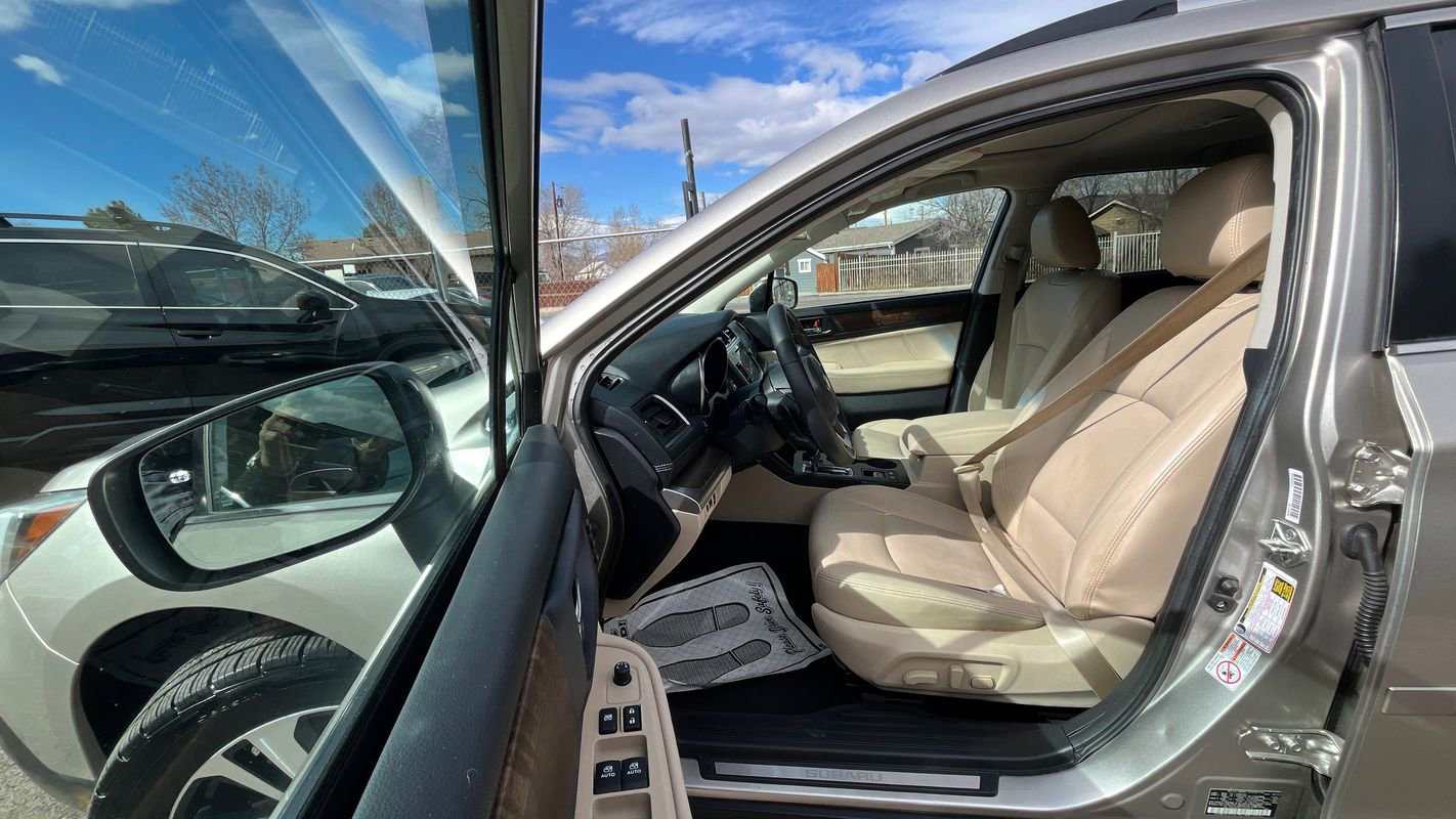 Used 2018 Subaru Outback 2.5i Limited image 21