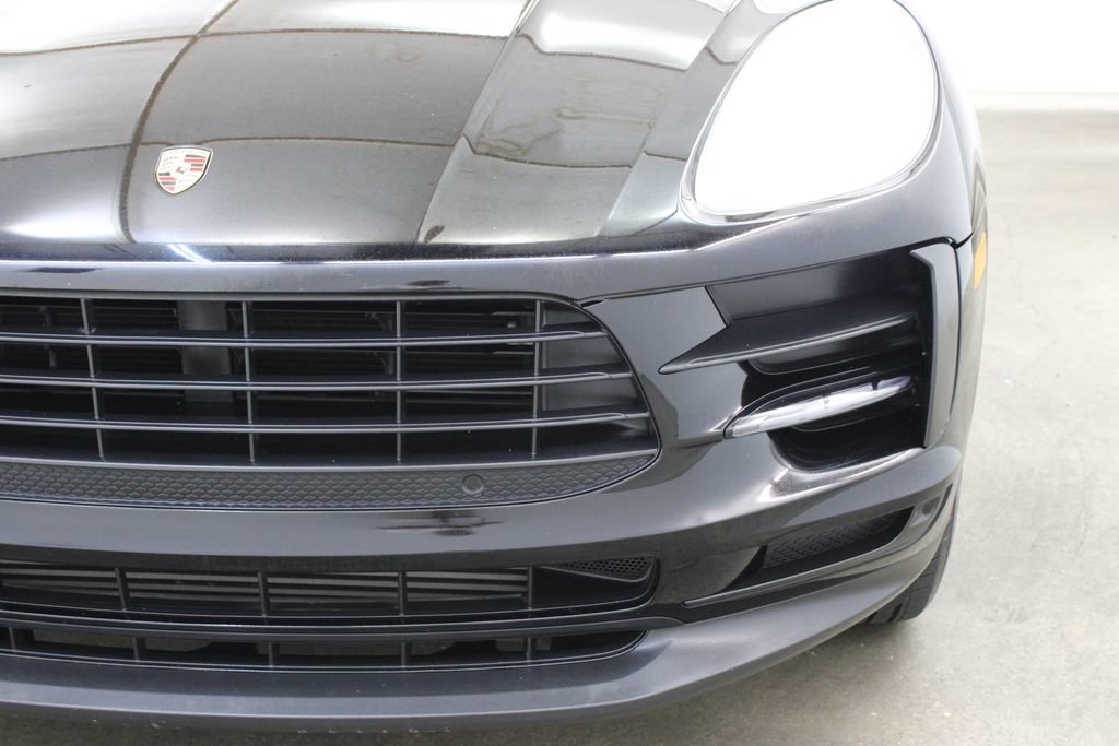 Used 2020 Porsche Macan AWD/4WD image 11