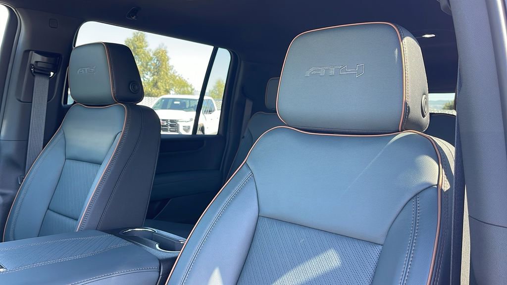 New 2026 GMC Yukon XL AT4 AWD/4WD image 13