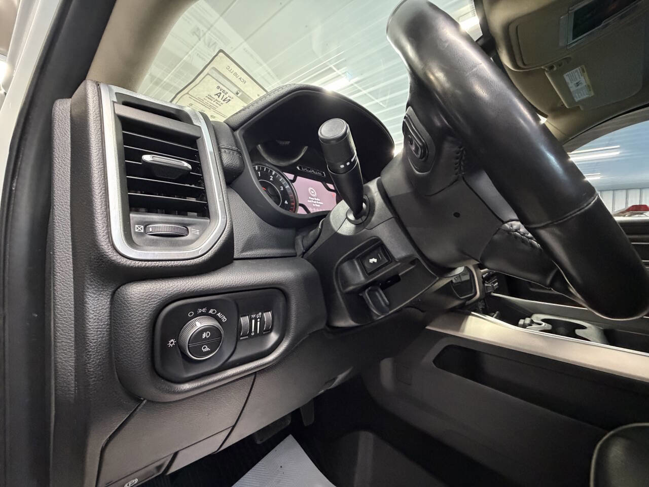 Used 2019 RAM 3500 Laramie image 19