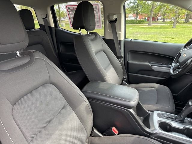 Used 2020 Chevrolet Colorado LT AWD/4WD image 26