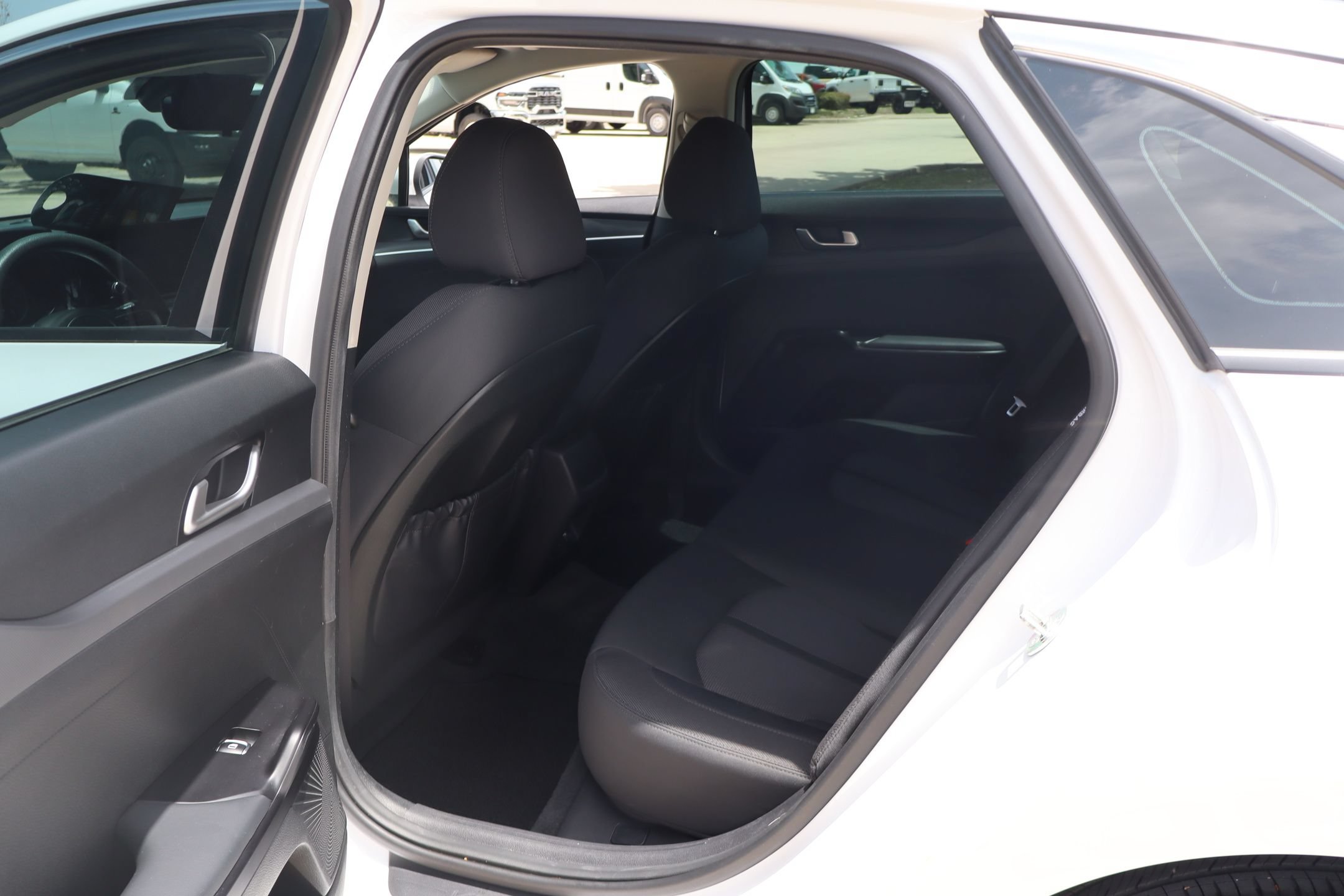 Used 2024 Kia K5 LXS FWD image 25