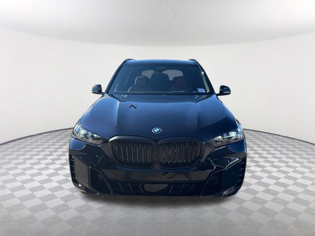 New 2026 BMW X5 xDrive50e w/ M Sport Package image 3