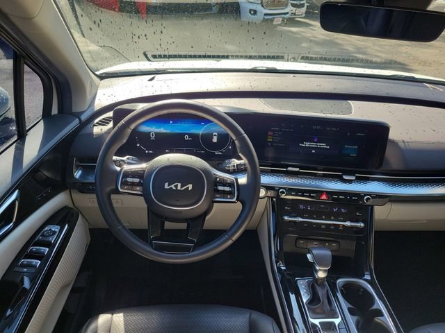 Used 2024 Kia Carnival SX Prestige FWD image 9