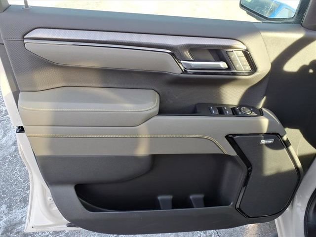 New 2026 Chevrolet Silverado 1500 ZR2 w/ Dark Appearance Package image 9