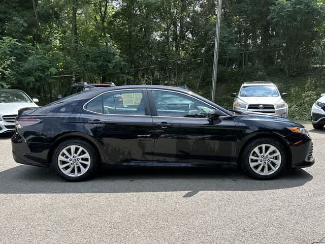 Used 2024 Toyota Camry LE AWD/4WD image 3