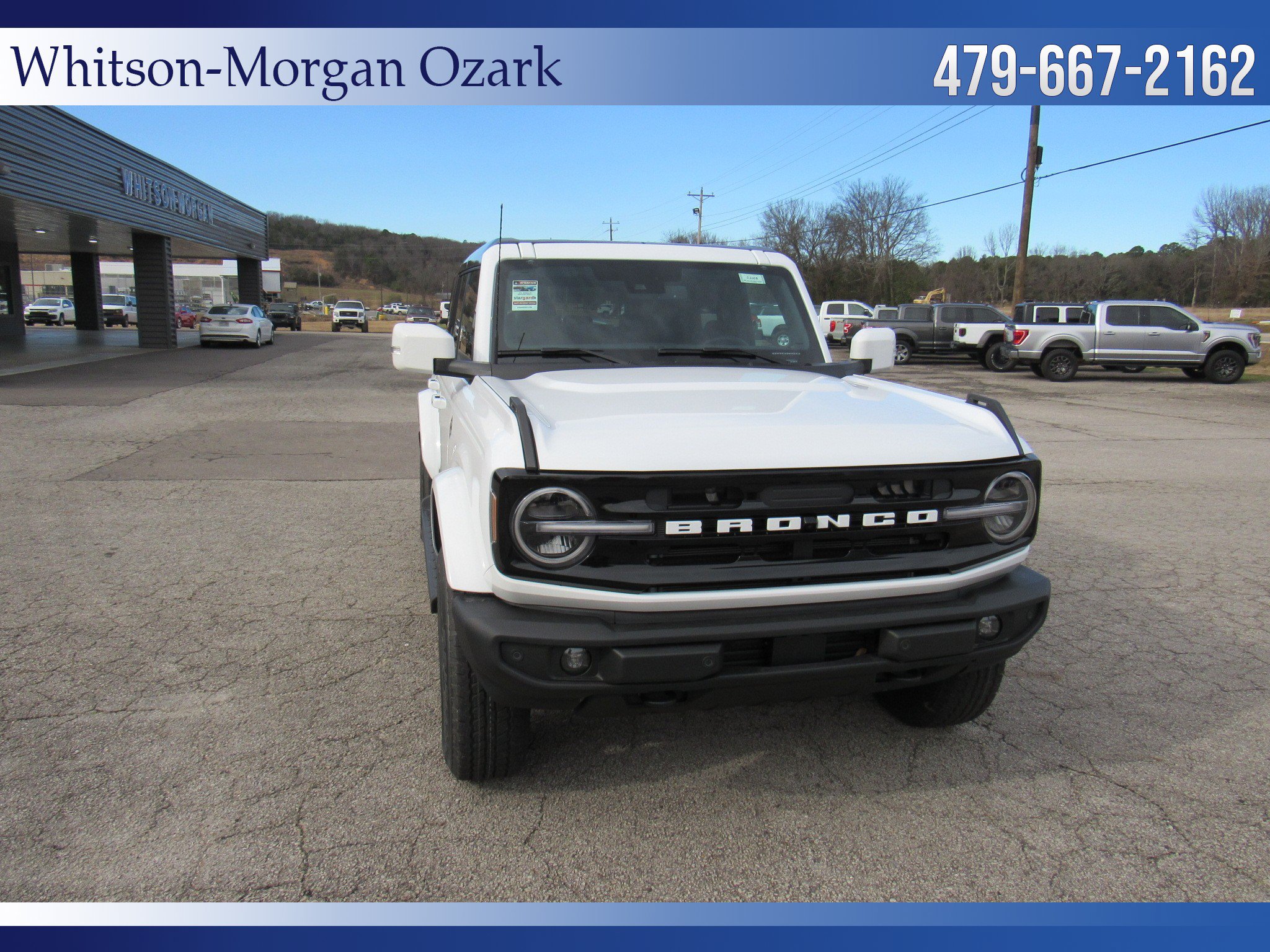 New 2025 Ford Bronco Outer Banks AWD/4WD image 2