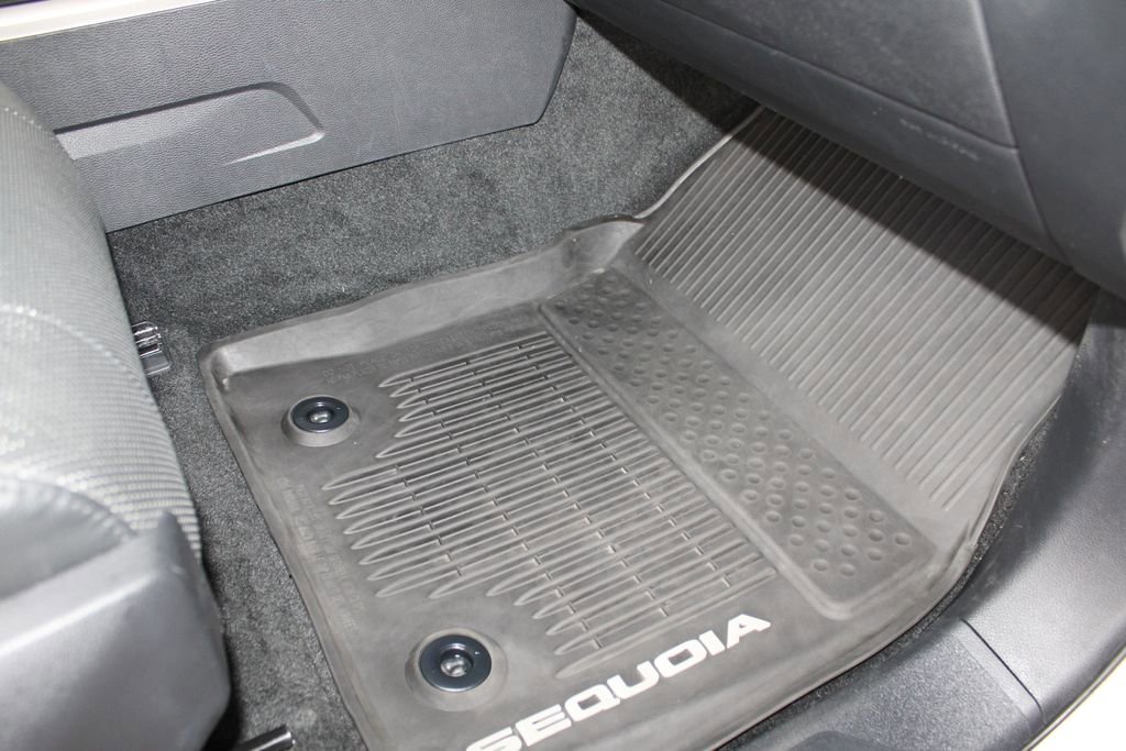 Certified 2024 Toyota Sequoia Limited image 49