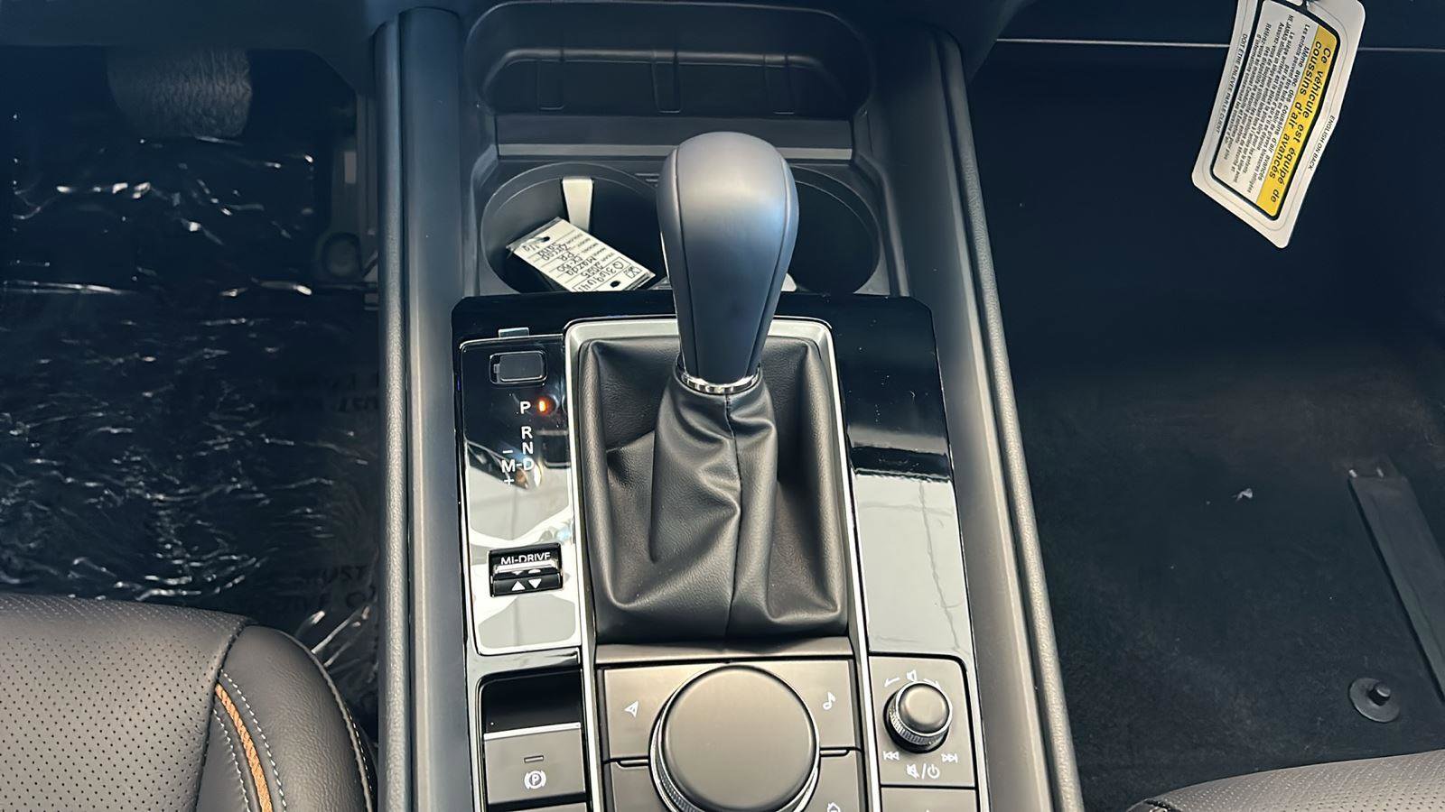 New 2025 MAZDA CX-50 AWD 2.5 Turbo w/ Premium Pkg image 17