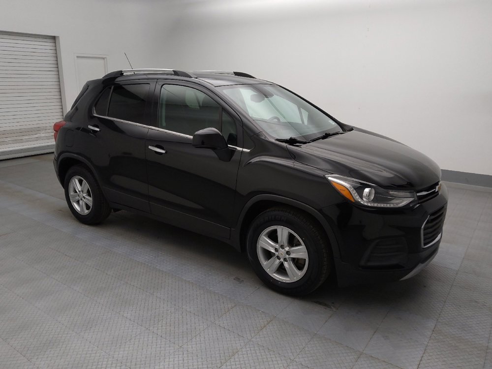 Used 2020 Chevrolet Trax LT w/ LT Convenience Package image 11