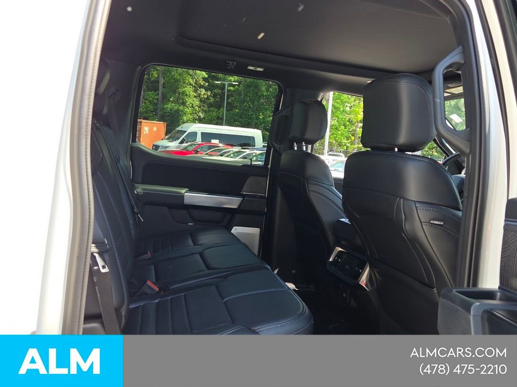 Used 2025 Ford F250 Platinum w/ FX4 Off-Road Package AWD/4WD image 17