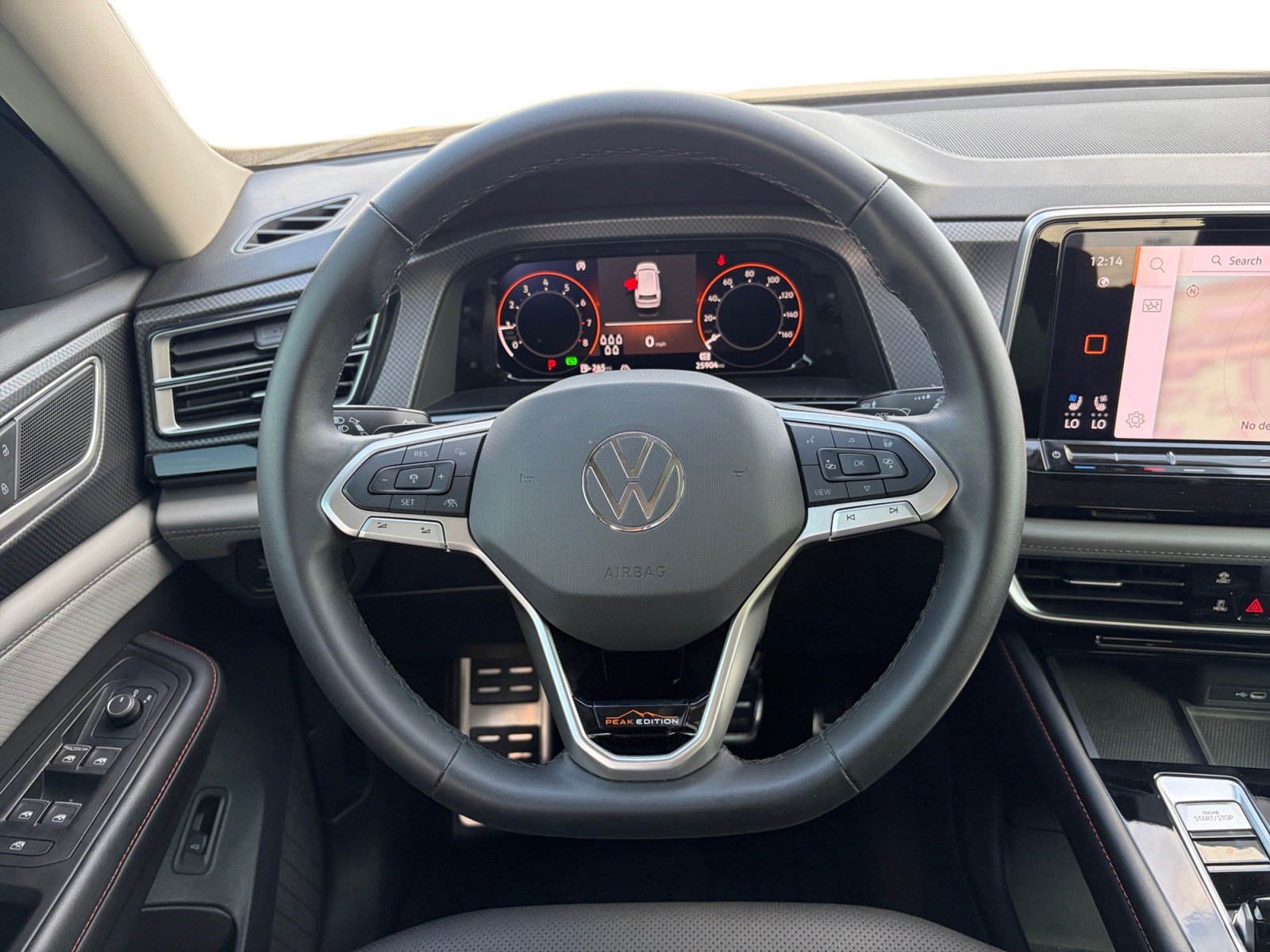 Used 2024 Volkswagen Atlas Peak Edition SEL AWD/4WD image 13
