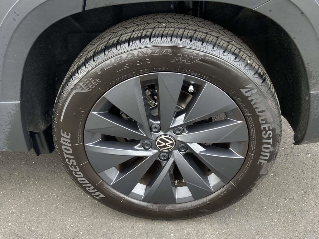 Used 2023 Volkswagen Taos S w/ IQ Drive S Package FWD image 9