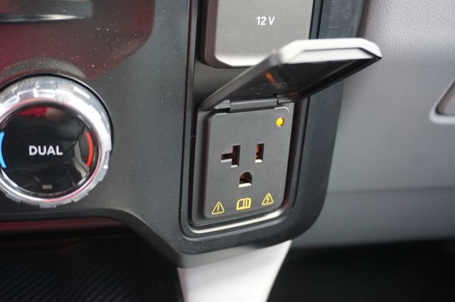 Certified 2024 Ford F250 Limited w/ FX4 Off-Road Package AWD/4WD image 43