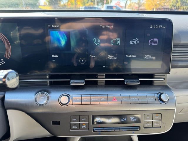 Used 2024 Hyundai Kona SEL image 21