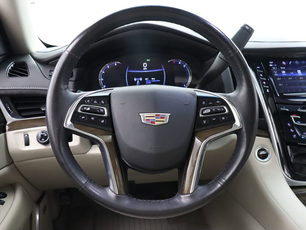 Used 2020 Cadillac Escalade ESV Luxury image 17