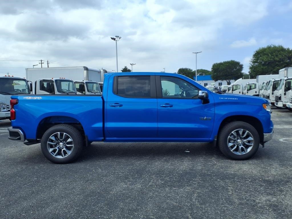 New 2025 Chevrolet Silverado 1500 LT w/ Texas Edition Plus image 3