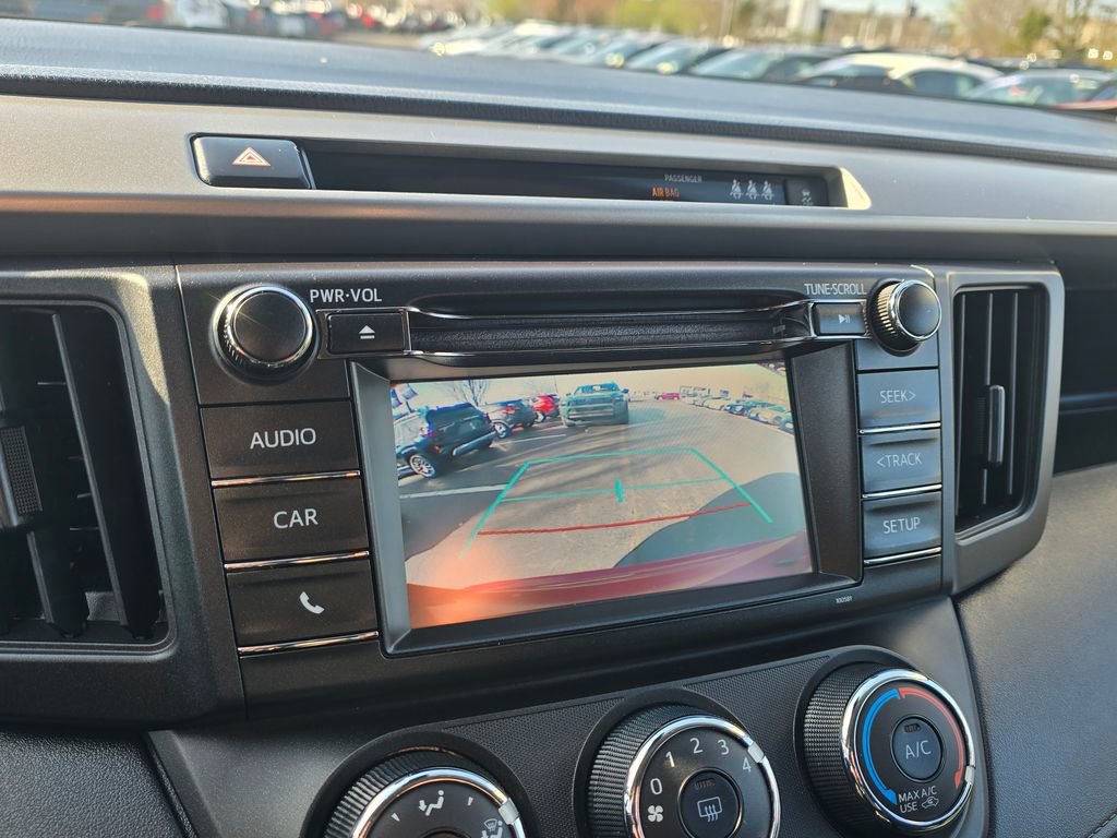 Used 2018 Toyota RAV4 LE w/ All Weather Liner Package AWD/4WD image 26