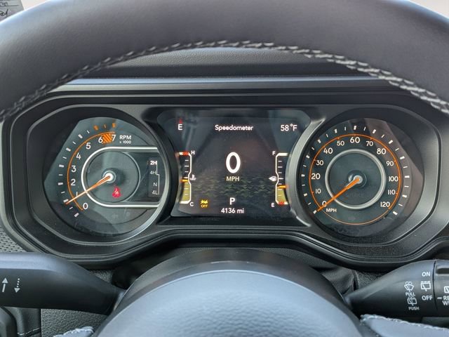 Certified 2025 Jeep Wrangler Rubicon w/ Convenience Group image 11