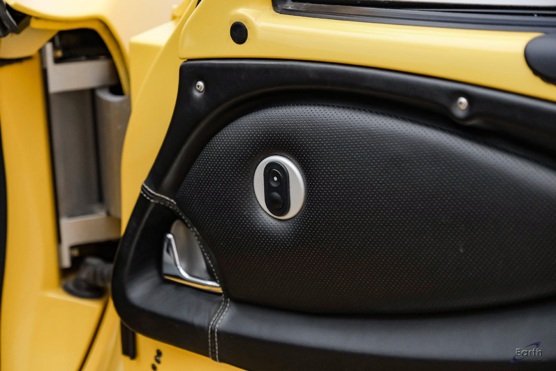 Used 2005 Lotus Elise RWD image 83