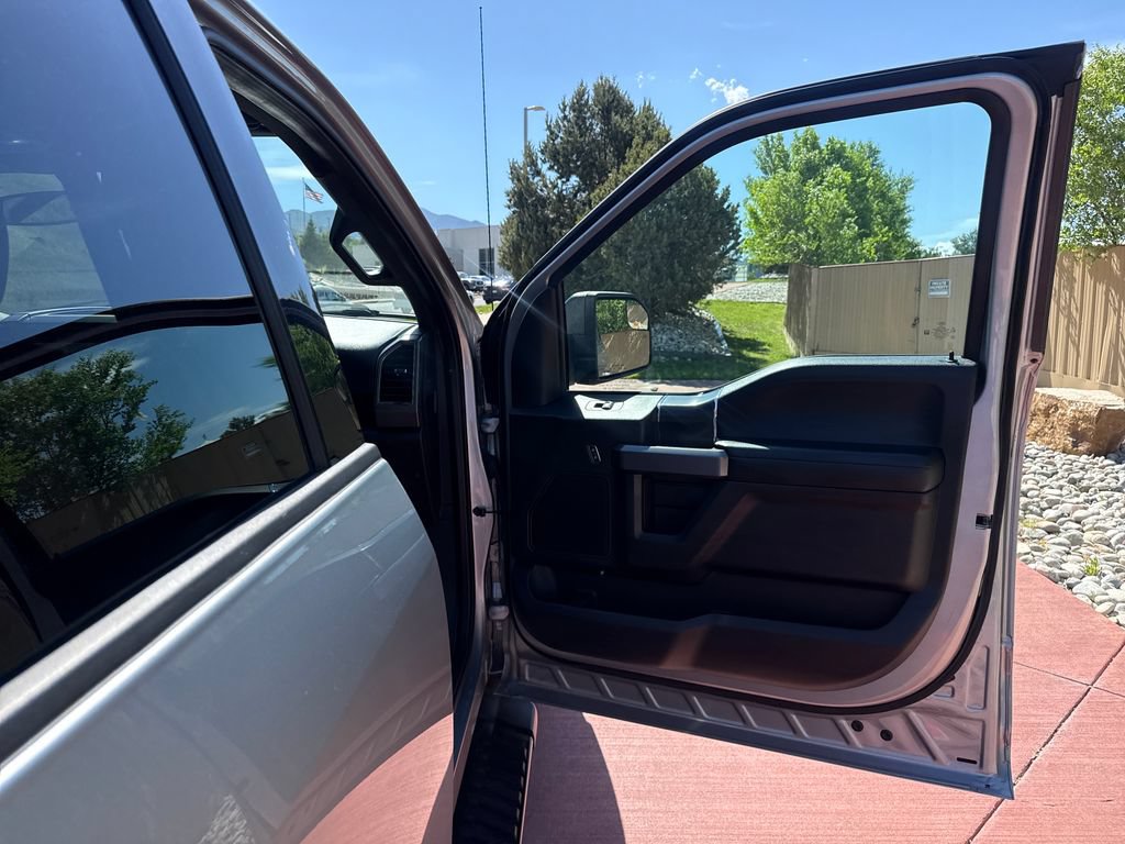 Used 2020 Ford F150 XLT w/ Equipment Group 302A Luxury AWD/4WD image 27