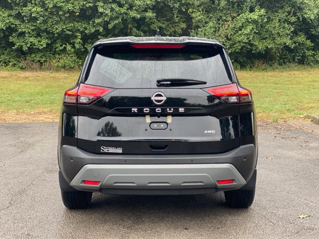 Used 2023 Nissan Rogue S AWD/4WD image 6