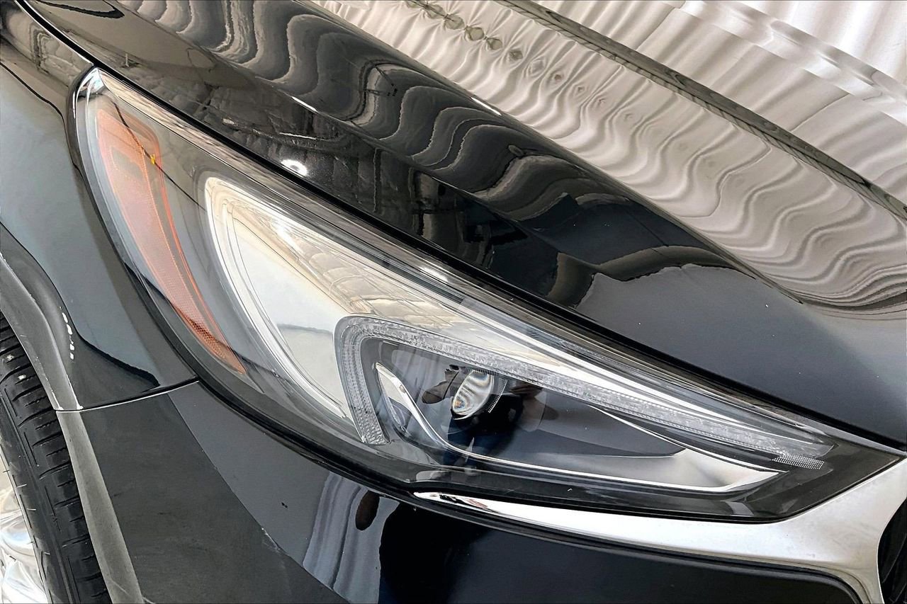 Used 2021 Buick Enclave Essence w/ Sound and Sites Package image 28