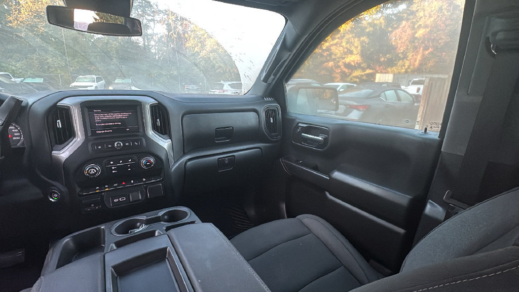 Used 2024 Chevrolet Silverado 1500 Custom Trail Boss AWD/4WD image 33