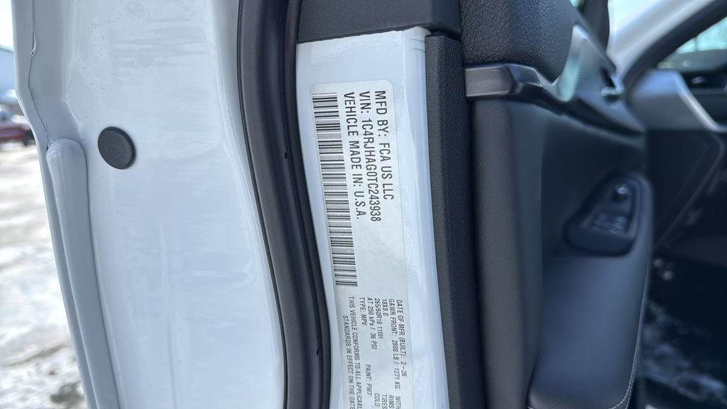 New 2026 Jeep Grand Cherokee Laredo X AWD/4WD image 35